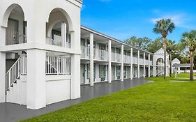 Suburban Studios Brunswick I-95